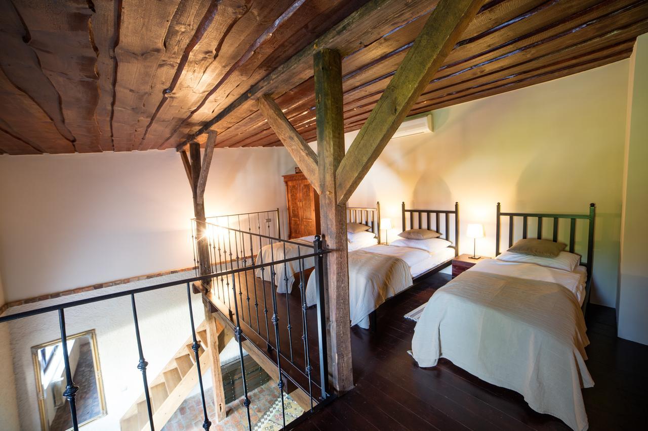 Za Murem Aparthotel