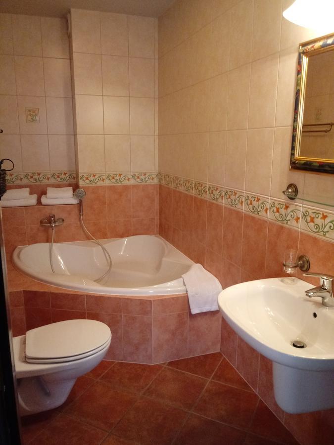 Za Murem Aparthotel Poznań