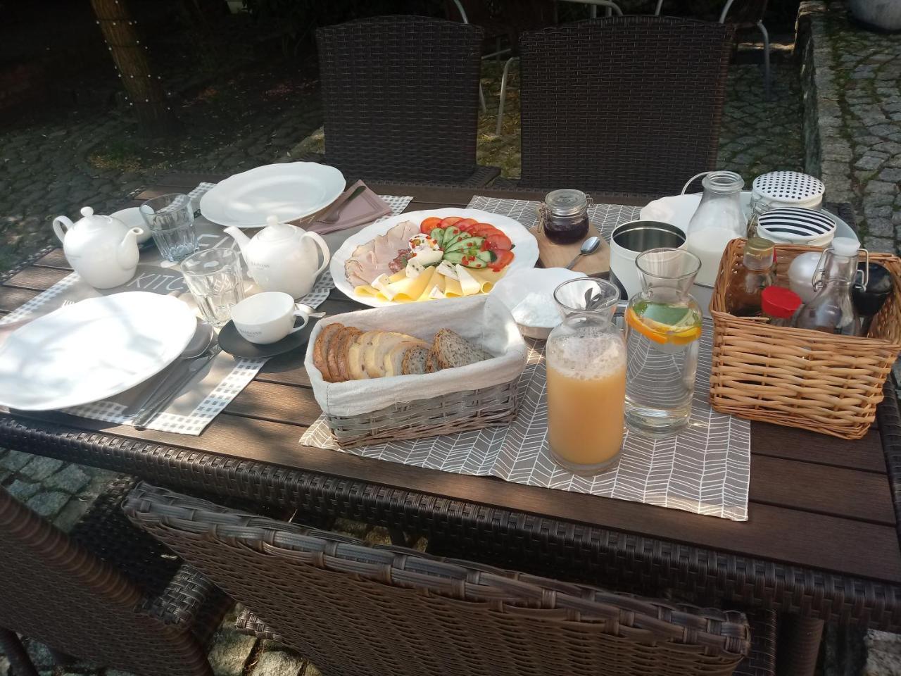 Za Murem Poznań